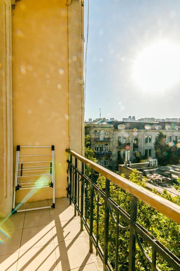 Windy City Apartment Баку Экстерьер фото