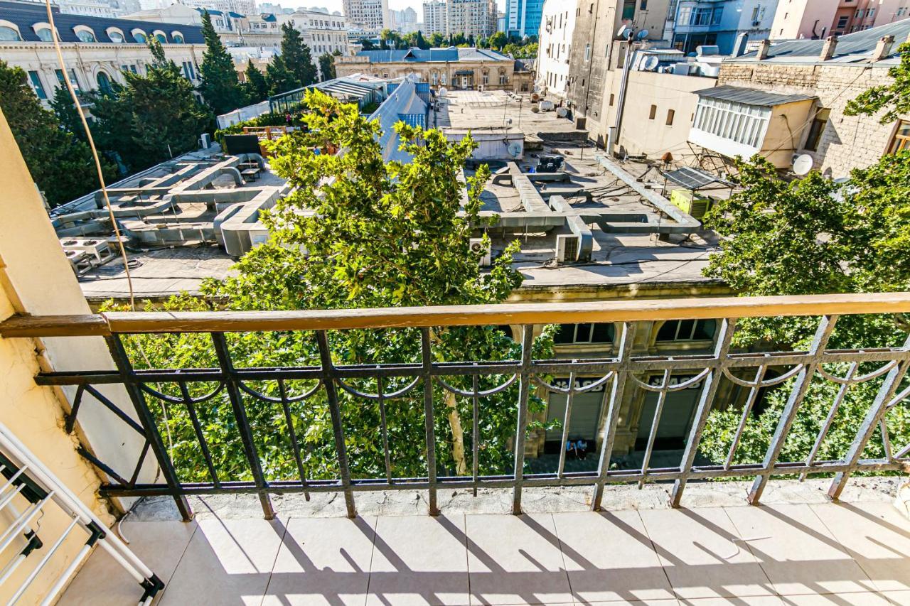 Windy City Apartment Баку Экстерьер фото